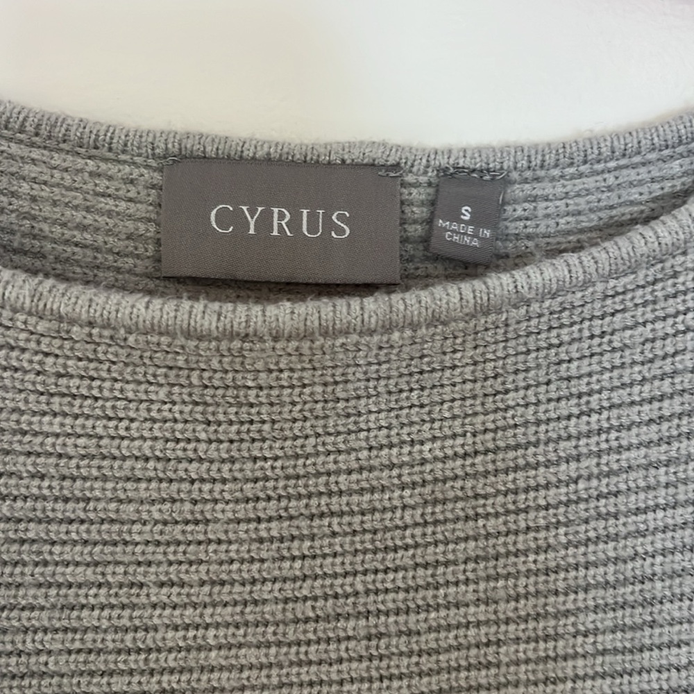 Cyrus grey pullover sweater - Picture 3 of 6